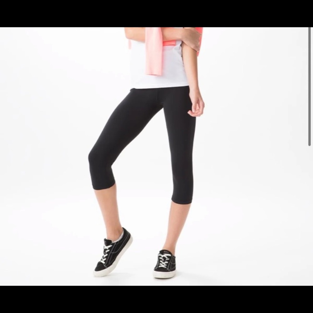 Ivivva Lululemon girls black rhythmic crop leggings size 7